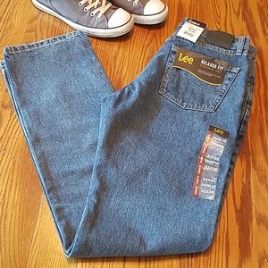 NWT Lee Relaxed Fit jeans